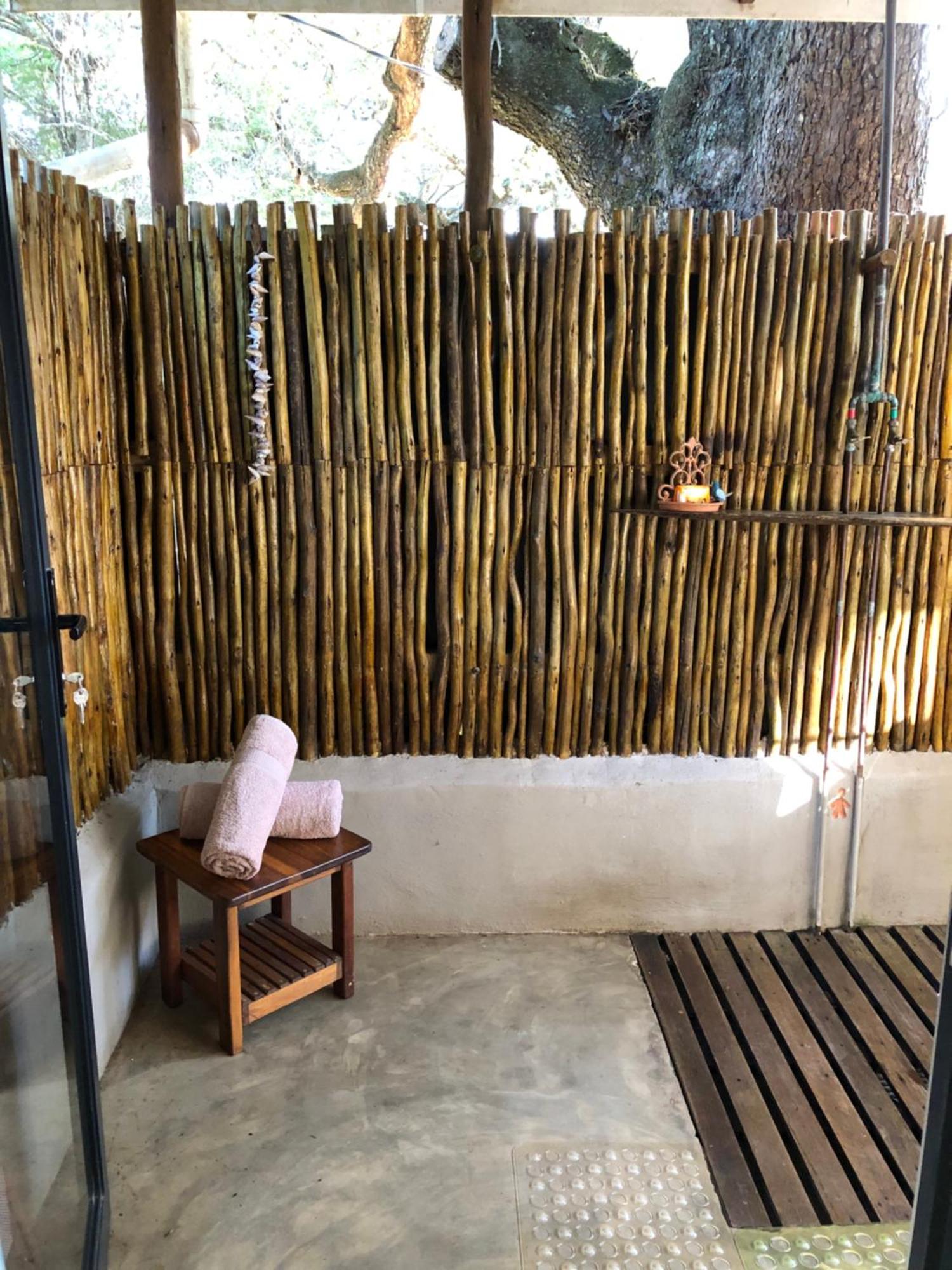 Lebombo Wattle Cottages Hluhluwe Exterior photo